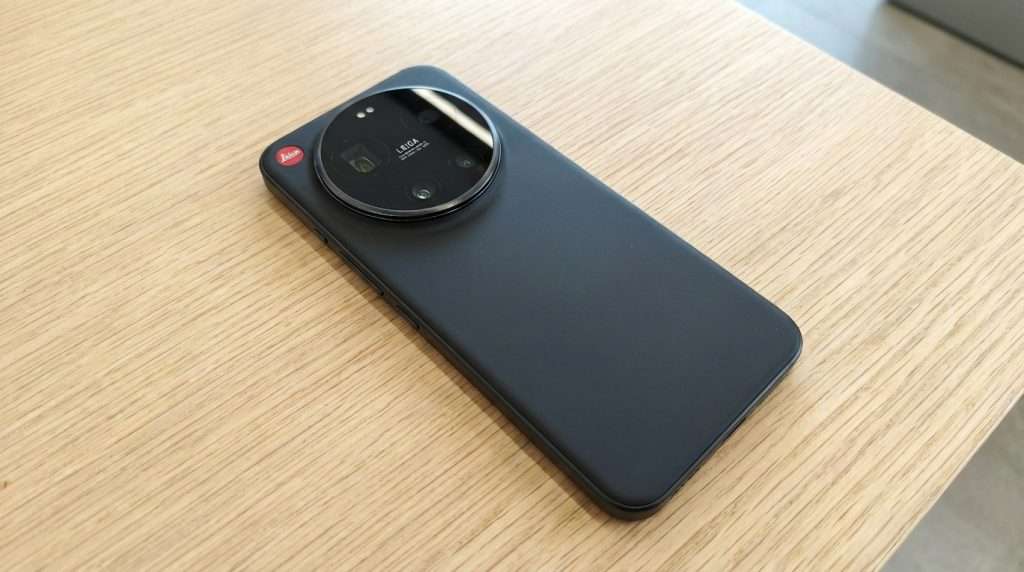 Leica Leitzphone Powered by Xiaomi Officially Confirmed with February 28 Launch 2 leica leitzphone 2